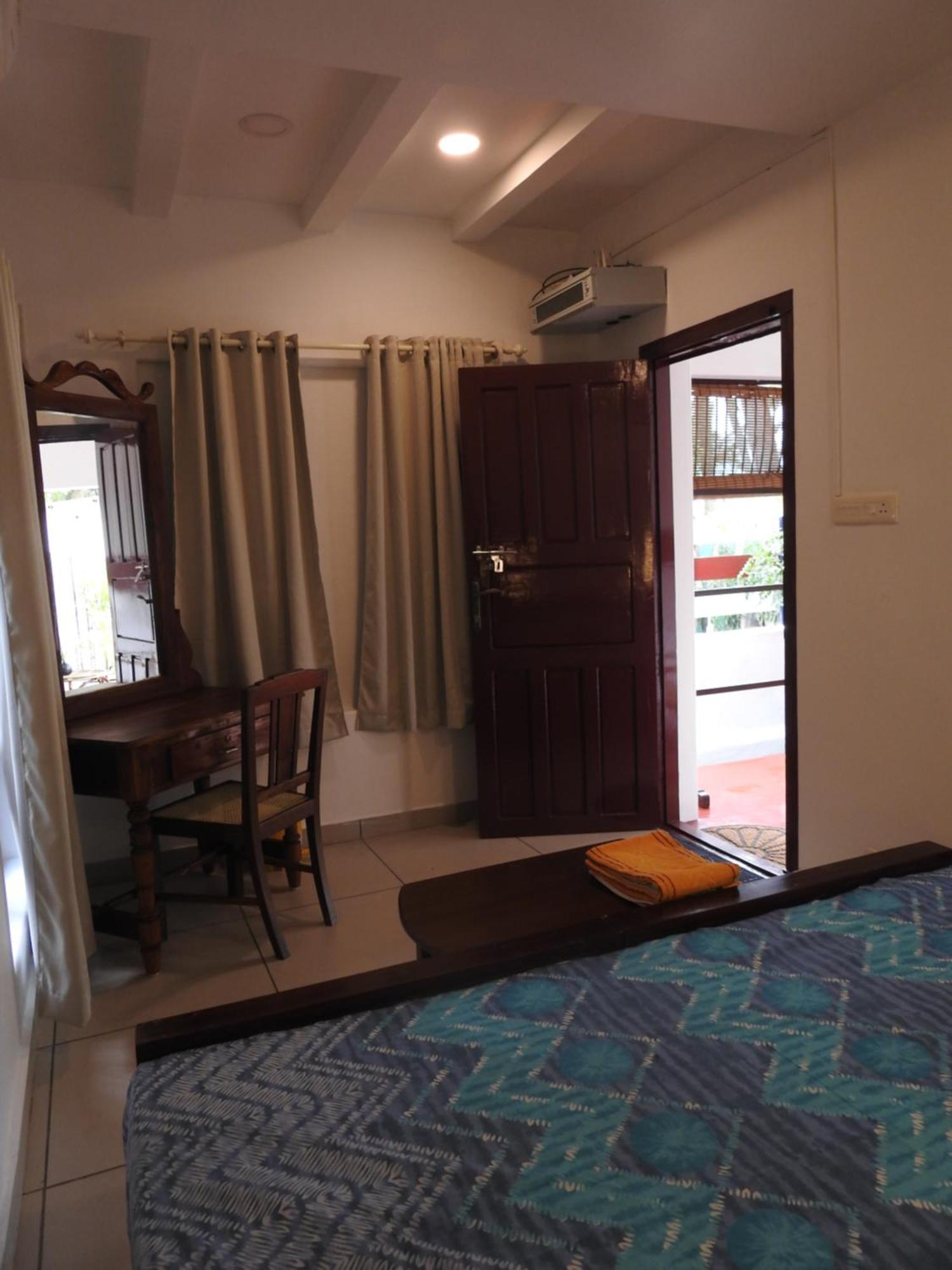 Shoreline Marari Beach Villa At Golden Beach Mararikulam Alappuzha 외부 사진